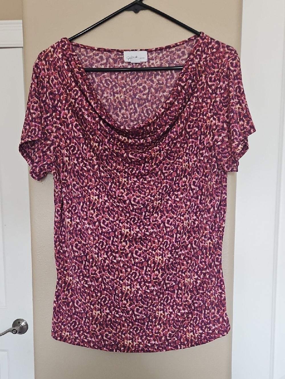 Jaclyn Smith Pink and Purple Animal Print Short Sleeve Top